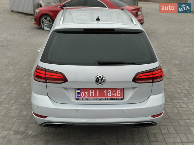Серый Фольксваген Гольф, объемом двигателя 1.6 л и пробегом 148 тыс. км за 15500 $, фото 11 на Automoto.ua