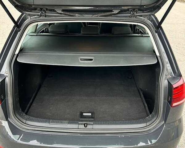 Фольксваген Гольф 2019 в Днепре (Днепропетровске) на Automoto.ua Серый Фольксваген Гольф, объемом двигателя 1.97 л и пробегом 228 тыс. км за 16700 $, фото 27 на Automoto.ua