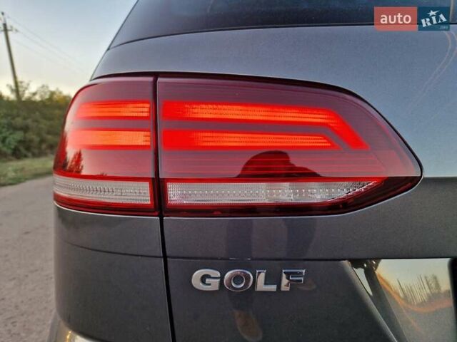 Серый Фольксваген Гольф, объемом двигателя 2 л и пробегом 237 тыс. км за 17200 $, фото 17 на Automoto.ua