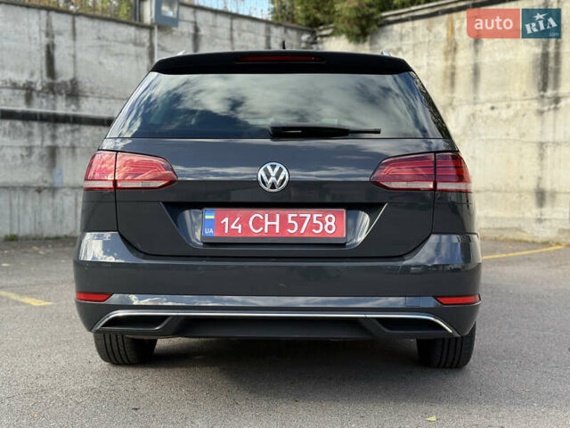 Сірий Фольксваген Гольф, об'ємом двигуна 2 л та пробігом 249 тис. км за 15999 $, фото 20 на Automoto.ua