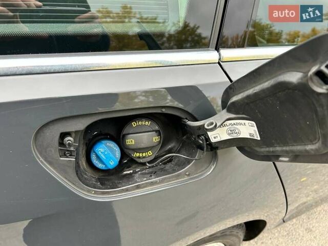 Фольксваген Гольф 2019 в Днепре (Днепропетровске) на Automoto.ua Серый Фольксваген Гольф, объемом двигателя 1.97 л и пробегом 228 тыс. км за 16700 $, фото 11 на Automoto.ua