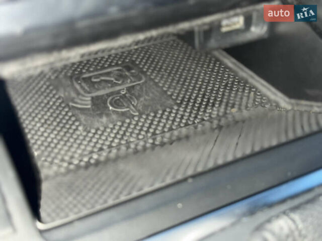 Серый Фольксваген Гольф, объемом двигателя 2 л и пробегом 223 тыс. км за 15900 $, фото 14 на Automoto.ua