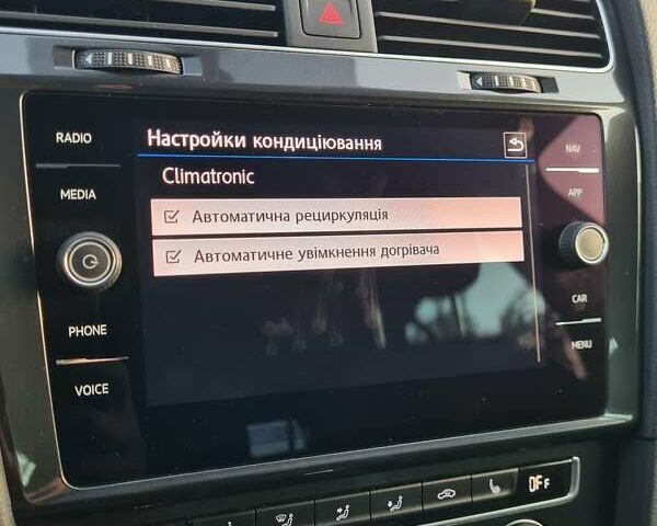 Сірий Фольксваген Гольф, об'ємом двигуна 2 л та пробігом 177 тис. км за 16747 $, фото 43 на Automoto.ua