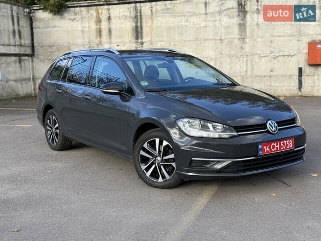 Сірий Фольксваген Гольф, об'ємом двигуна 2 л та пробігом 249 тис. км за 15999 $, фото 3 на Automoto.ua
