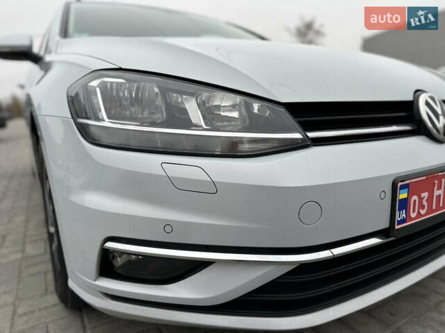 Серый Фольксваген Гольф, объемом двигателя 1.6 л и пробегом 148 тыс. км за 15500 $, фото 16 на Automoto.ua