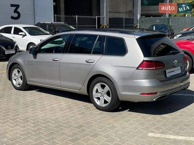 Серый Фольксваген Гольф, объемом двигателя 1.8 л и пробегом 143 тыс. км за 12899 $, фото 3 на Automoto.ua