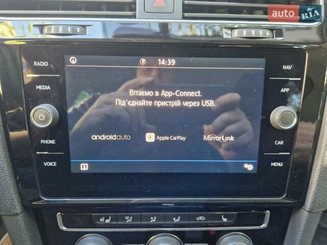 Серый Фольксваген Гольф, объемом двигателя 2 л и пробегом 237 тыс. км за 17200 $, фото 42 на Automoto.ua