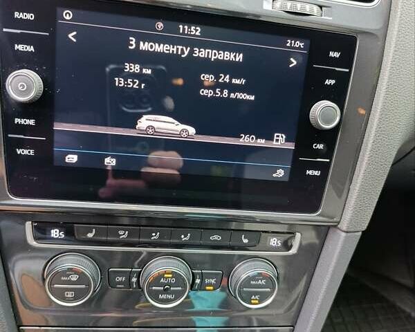 Серый Фольксваген Гольф, объемом двигателя 1.6 л и пробегом 100 тыс. км за 11500 $, фото 33 на Automoto.ua