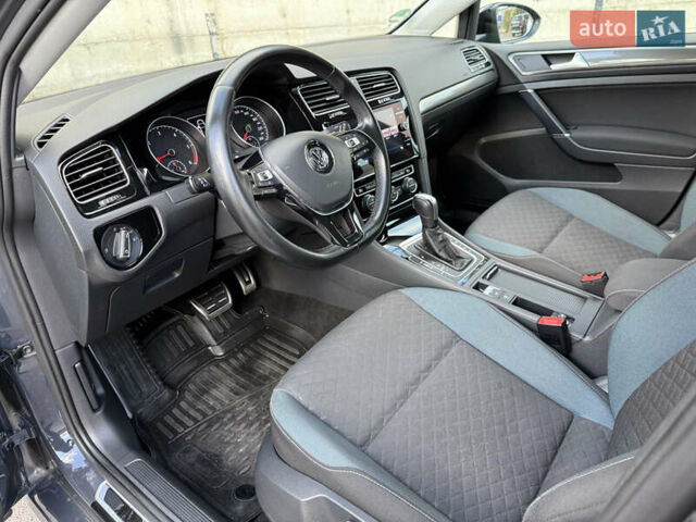 Сірий Фольксваген Гольф, об'ємом двигуна 2 л та пробігом 249 тис. км за 15999 $, фото 35 на Automoto.ua