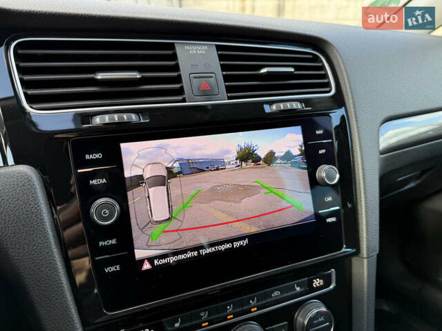 Сірий Фольксваген Гольф, об'ємом двигуна 2 л та пробігом 249 тис. км за 15999 $, фото 79 на Automoto.ua