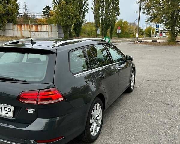 Фольксваген Гольф 2019 в Днепре (Днепропетровске) на Automoto.ua Серый Фольксваген Гольф, объемом двигателя 1.97 л и пробегом 228 тыс. км за 16700 $, фото 6 на Automoto.ua