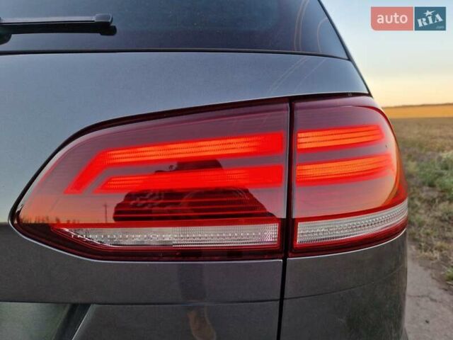 Серый Фольксваген Гольф, объемом двигателя 2 л и пробегом 237 тыс. км за 17200 $, фото 19 на Automoto.ua