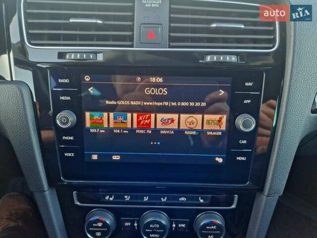 Серый Фольксваген Гольф, объемом двигателя 2 л и пробегом 237 тыс. км за 17200 $, фото 54 на Automoto.ua