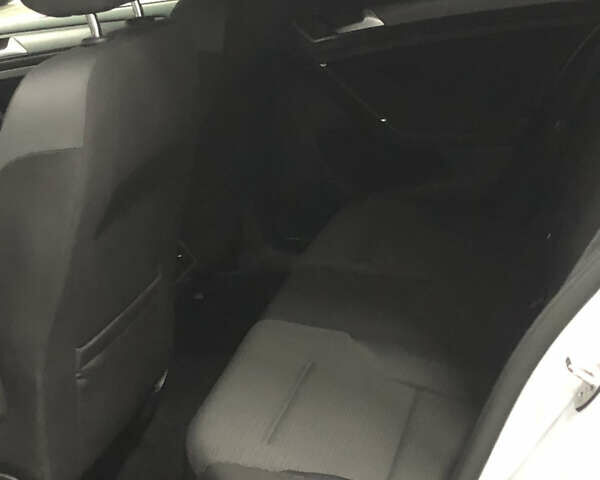 Серый Фольксваген Гольф, объемом двигателя 2 л и пробегом 206 тыс. км за 13900 $, фото 16 на Automoto.ua