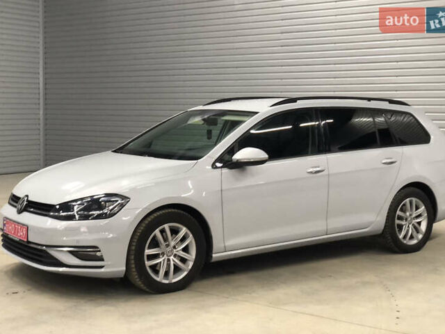 Серый Фольксваген Гольф, объемом двигателя 2 л и пробегом 206 тыс. км за 13900 $, фото 4 на Automoto.ua