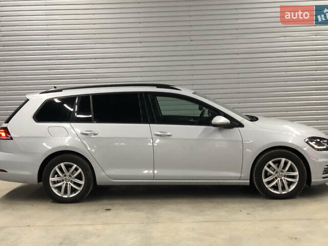 Серый Фольксваген Гольф, объемом двигателя 2 л и пробегом 206 тыс. км за 13900 $, фото 8 на Automoto.ua