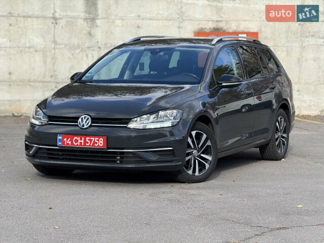 Сірий Фольксваген Гольф, об'ємом двигуна 2 л та пробігом 249 тис. км за 15999 $, фото 12 на Automoto.ua