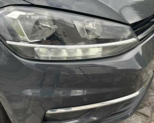 Сірий Фольксваген Гольф, об'ємом двигуна 2 л та пробігом 220 тис. км за 15200 $, фото 1 на Automoto.ua