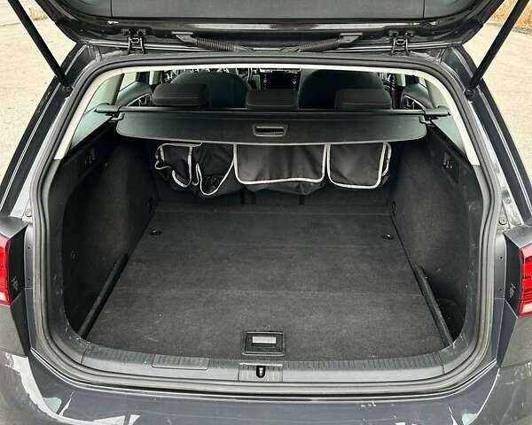 Фольксваген Гольф 2019 в Днепре (Днепропетровске) на Automoto.ua Серый Фольксваген Гольф, объемом двигателя 1.97 л и пробегом 228 тыс. км за 16700 $, фото 14 на Automoto.ua