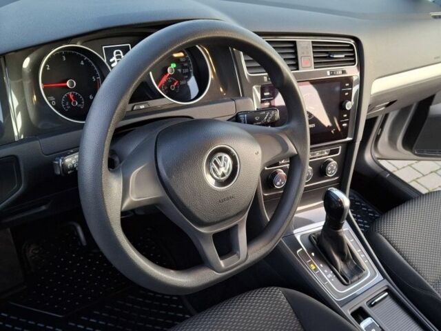 Серый Фольксваген Гольф, объемом двигателя 1.6 л и пробегом 187 тыс. км за 11900 $, фото 12 на Automoto.ua