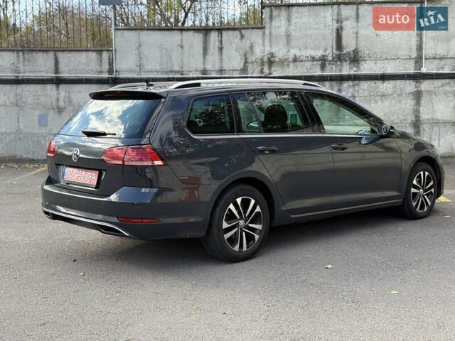 Сірий Фольксваген Гольф, об'ємом двигуна 2 л та пробігом 249 тис. км за 15999 $, фото 21 на Automoto.ua