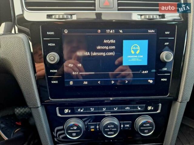 Серый Фольксваген Гольф, объемом двигателя 2 л и пробегом 237 тыс. км за 17200 $, фото 32 на Automoto.ua