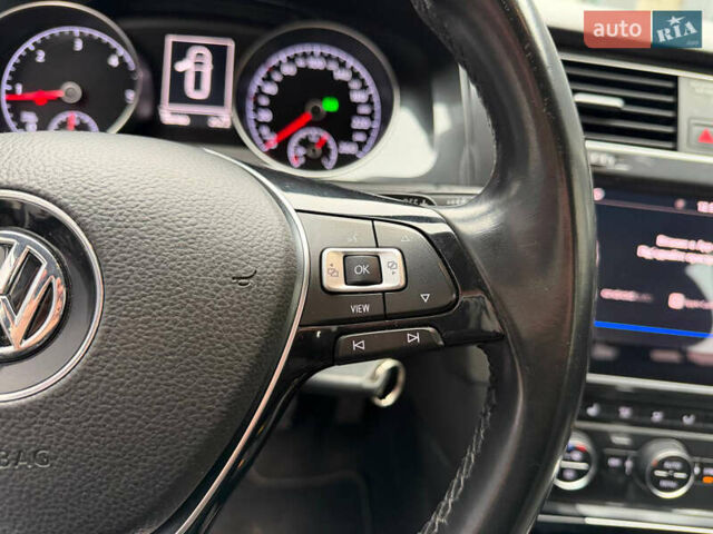 Серый Фольксваген Гольф, объемом двигателя 1.97 л и пробегом 250 тыс. км за 16200 $, фото 15 на Automoto.ua