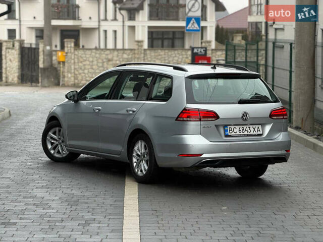 Серый Фольксваген Гольф, объемом двигателя 1.97 л и пробегом 250 тыс. км за 16200 $, фото 6 на Automoto.ua