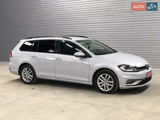 Серый Фольксваген Гольф, объемом двигателя 2 л и пробегом 206 тыс. км за 13900 $, фото 7 на Automoto.ua