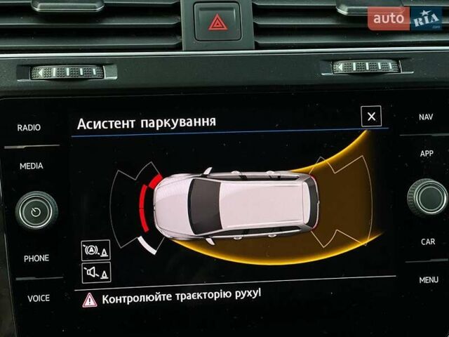 Серый Фольксваген Гольф, объемом двигателя 1.6 л и пробегом 214 тыс. км за 12490 $, фото 32 на Automoto.ua