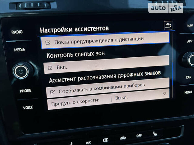 Серый Фольксваген Гольф, объемом двигателя 2 л и пробегом 208 тыс. км за 15500 $, фото 19 на Automoto.ua