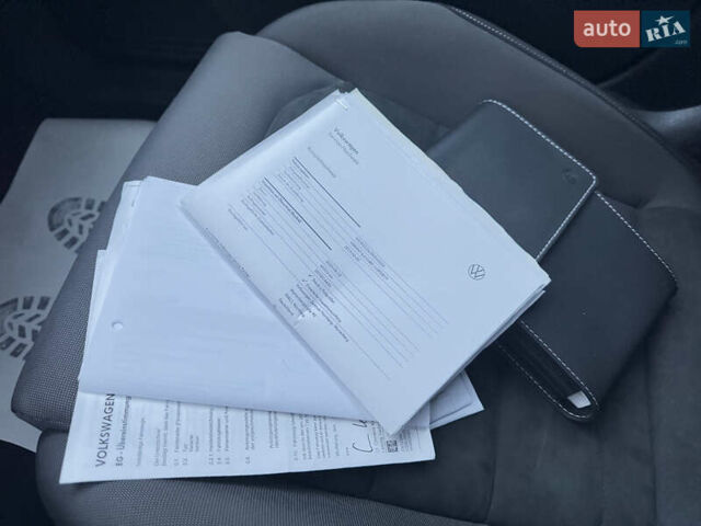 Серый Фольксваген Гольф, объемом двигателя 2 л и пробегом 223 тыс. км за 15900 $, фото 15 на Automoto.ua