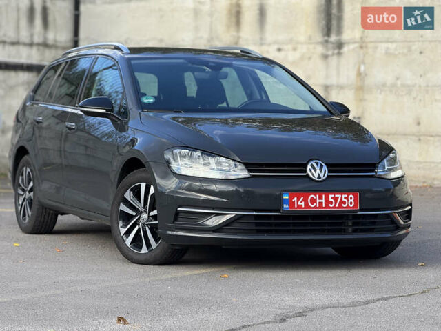 Сірий Фольксваген Гольф, об'ємом двигуна 2 л та пробігом 249 тис. км за 15850 $, фото 4 на Automoto.ua