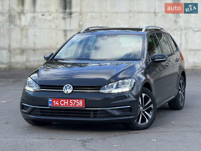 Сірий Фольксваген Гольф, об'ємом двигуна 2 л та пробігом 249 тис. км за 15999 $, фото 1 на Automoto.ua