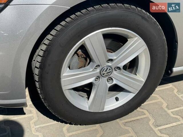 Серый Фольксваген Гольф, объемом двигателя 1.8 л и пробегом 143 тыс. км за 12899 $, фото 21 на Automoto.ua