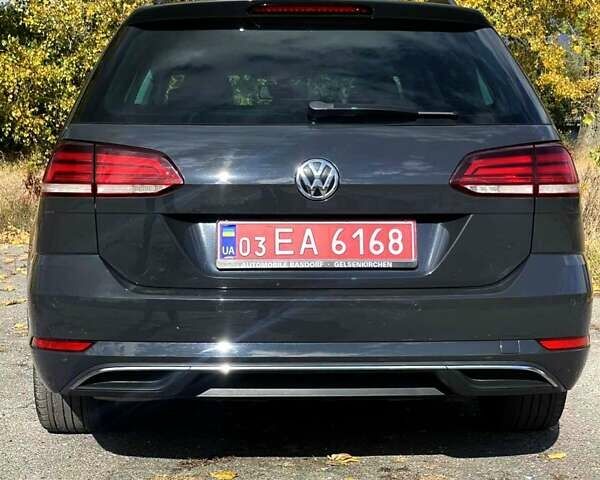 Серый Фольксваген Гольф, объемом двигателя 1.97 л и пробегом 236 тыс. км за 15900 $, фото 5 на Automoto.ua