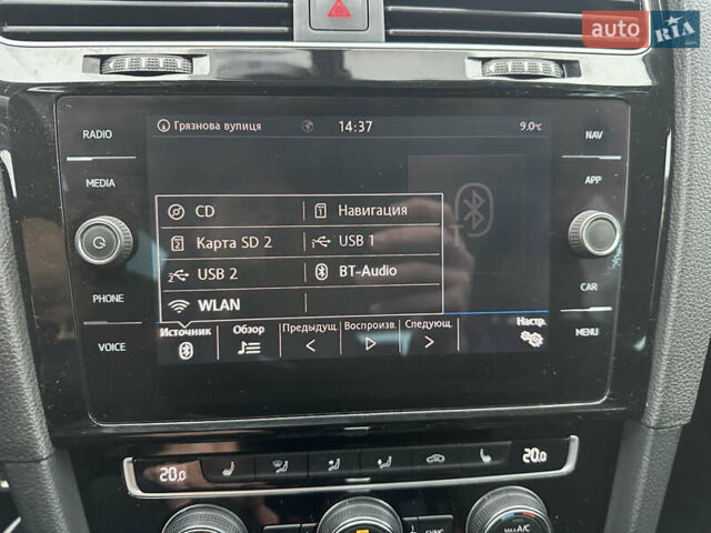 Серый Фольксваген Гольф, объемом двигателя 1.6 л и пробегом 148 тыс. км за 15500 $, фото 36 на Automoto.ua