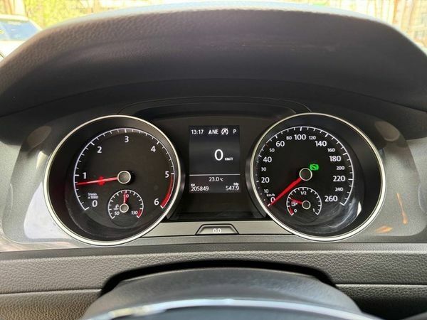 Серый Фольксваген Гольф, объемом двигателя 1.6 л и пробегом 207 тыс. км за 13899 $, фото 13 на Automoto.ua