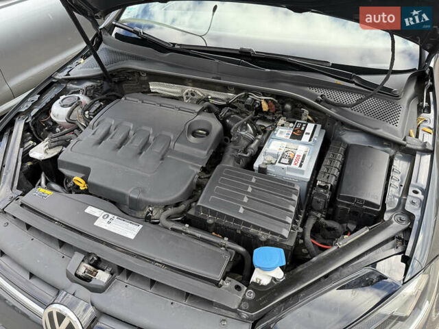 Сірий Фольксваген Гольф, об'ємом двигуна 2 л та пробігом 249 тис. км за 15999 $, фото 85 на Automoto.ua