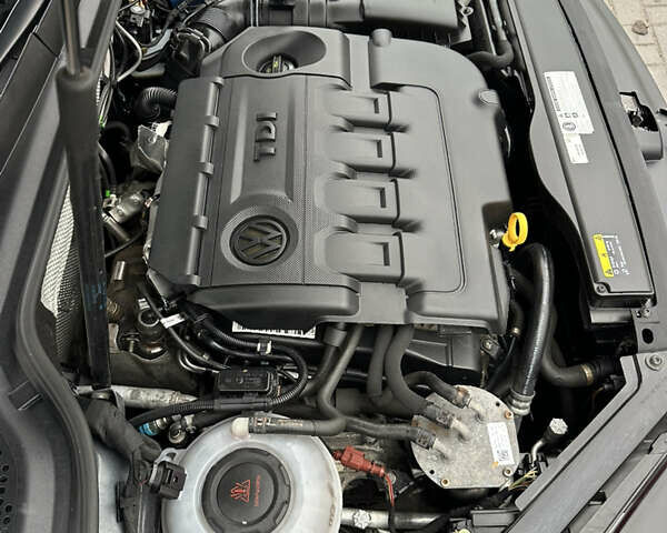 Серый Фольксваген Гольф, объемом двигателя 1.6 л и пробегом 148 тыс. км за 15500 $, фото 71 на Automoto.ua