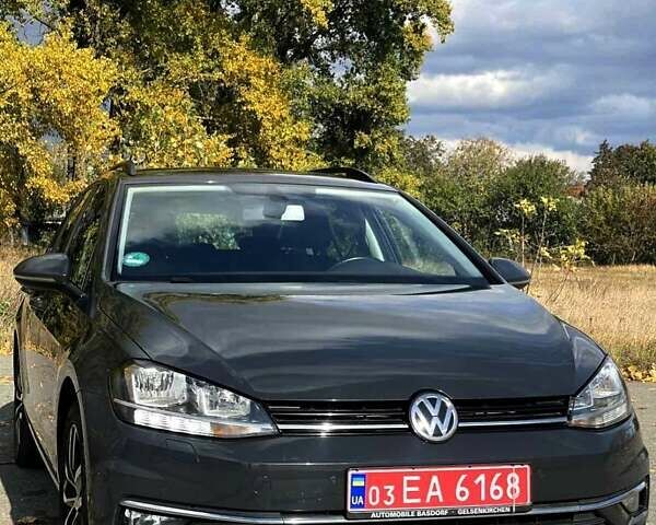 Серый Фольксваген Гольф, объемом двигателя 1.97 л и пробегом 236 тыс. км за 15900 $, фото 1 на Automoto.ua
