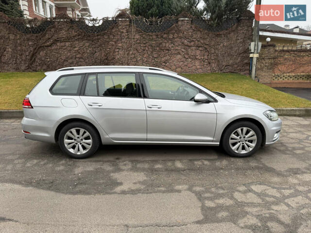 Серый Фольксваген Гольф, объемом двигателя 2 л и пробегом 232 тыс. км за 15999 $, фото 8 на Automoto.ua