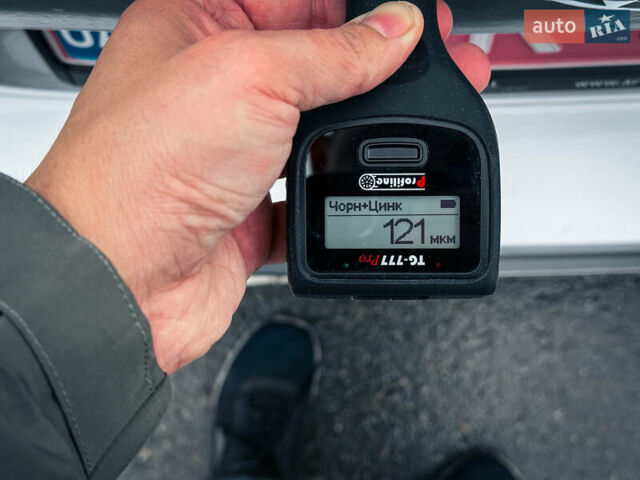 Серый Фольксваген Гольф, объемом двигателя 1.97 л и пробегом 193 тыс. км за 17200 $, фото 47 на Automoto.ua