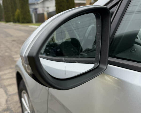 Серый Фольксваген Гольф, объемом двигателя 2 л и пробегом 232 тыс. км за 15999 $, фото 28 на Automoto.ua