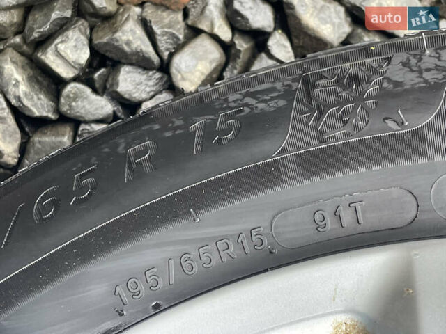 Серый Фольксваген Гольф, объемом двигателя 2 л и пробегом 197 тыс. км за 16790 $, фото 81 на Automoto.ua