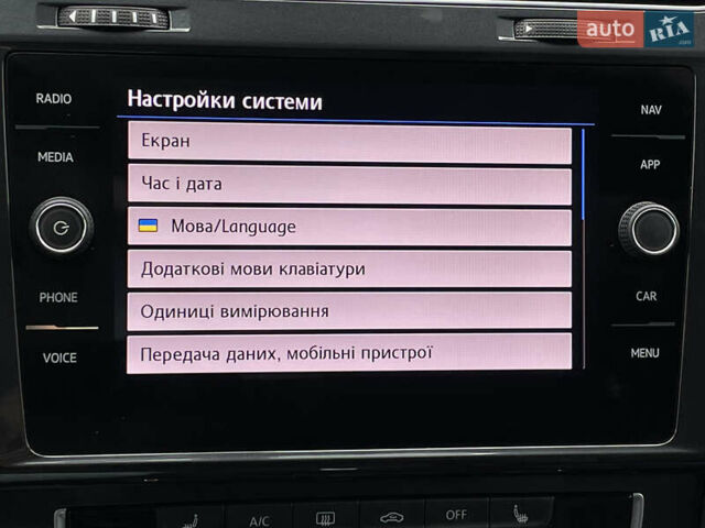 Серый Фольксваген Гольф, объемом двигателя 2 л и пробегом 197 тыс. км за 16790 $, фото 64 на Automoto.ua