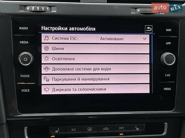 Серый Фольксваген Гольф, объемом двигателя 2 л и пробегом 197 тыс. км за 16790 $, фото 55 на Automoto.ua