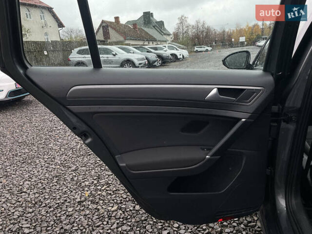 Серый Фольксваген Гольф, объемом двигателя 2 л и пробегом 197 тыс. км за 16790 $, фото 24 на Automoto.ua