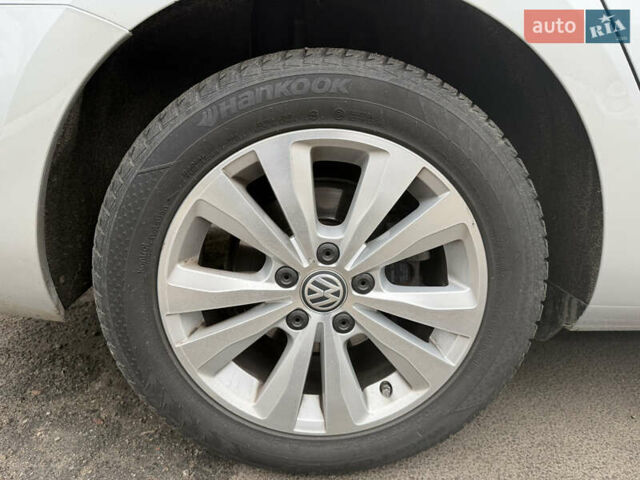 Серый Фольксваген Гольф, объемом двигателя 2 л и пробегом 232 тыс. км за 15999 $, фото 32 на Automoto.ua