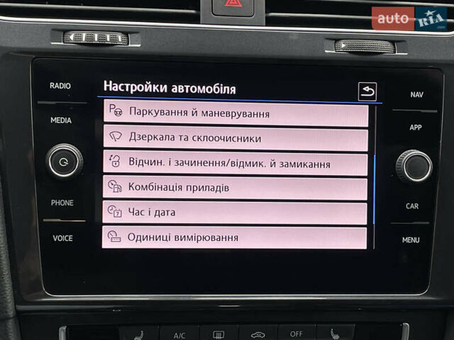 Серый Фольксваген Гольф, объемом двигателя 2 л и пробегом 197 тыс. км за 16790 $, фото 59 на Automoto.ua